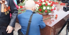 Низкий поклон героям-освободителям! Светлана Жбанова