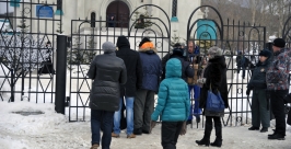 Верующие возмущены кощунством Юрий Гуршал