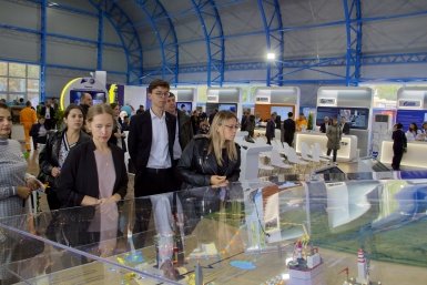 Лучшие технологии и разработки представили на выставке форума "Нефть и газ Сахалина"