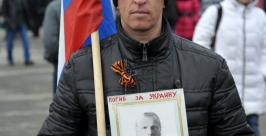 Митингующий Юрий Гуршал