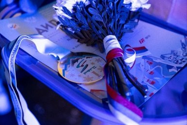 Награды всероссийских соревнований по горнолыжному спорту в Южно-Сахалинске пресс-служба правительства Сахалинской области