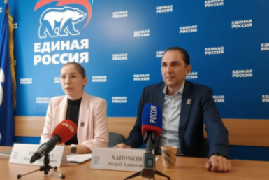 Ирина Киселева и Андрей Хапочкин ИА SakhalinMedia