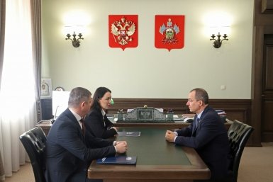 Спикер Заксобрания Бурлачко провел встречу по вопросам поддержки бизнеса на Кубани Пресс-служба Заксобрания Краснодарского края