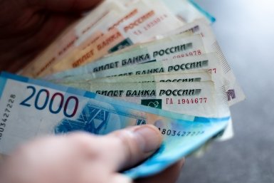 В России снизят максимальную переплату по займам от МФО до 100%