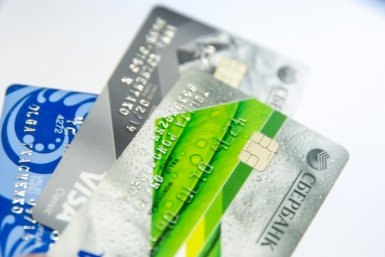 Кубанцы оформили в банках кредитных карт на 5,2 млрд рублей за месяц Александр Ратников