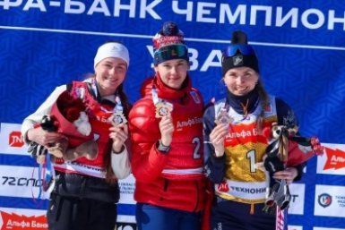 Сахалинка заняла второе место на чемпионате России по биатлону пресс-служба министерства спорта Сахалинской области