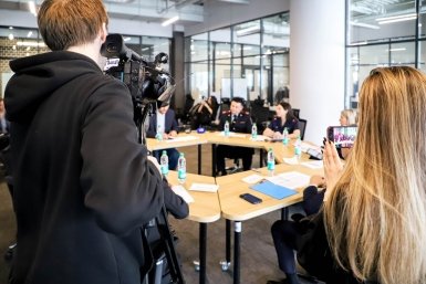 "Детей используют втемную": как встроить защиту от мошенников в школьную программу