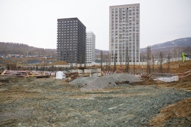 В Южно-Сахалинске залили фундамент будущего детсада в ЖК &quotУюн парк&quot пресс-служба правительства Сахалинской области