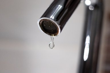 Эксперт разъяснил, законно ли отключение воды во всём доме из-за долгов соседей Илья Аверьянов, ИА PrimaMedia.ru