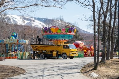 Парк Гагарина в Южно-Сахалинске готовится встречать гостей новыми аттракционами пресс-служба мэрии города