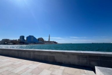 Узнали, сколько стоит съездить в Крым летом 2026 года семьей ИА SevastopolMedia