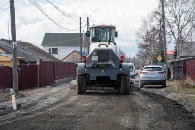 Профилирование грунтовых дорог в Южно-Сахалинске пресс-служба администрации Южно-Сахалинска
