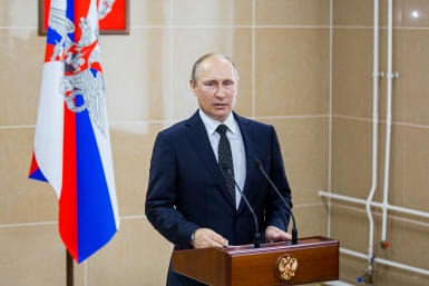 Путин призвал Госдуму не зацикливаться на запретах