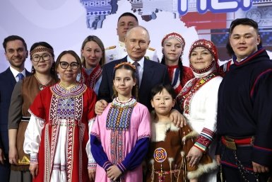 Встреча Владимира Путина с представителями КМНС пресс-служба Российского общества &quotЗнание&quot