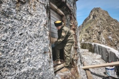 Входы в башню маяка Анива закрыли из-за аварийного состояния