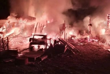Мужчина отравился угарным газом и получил ожоги при пожаре в сахалинском селе Золоторыбное пресс-служба Агентства ГО, ЧС и ПБ Сахалинской области