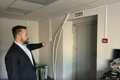 Владлен Антонюк осмотрел ход капитального ремонта Дома культуры в селе Мгачи пресс-служба администрации Александровск-Сахалинского района