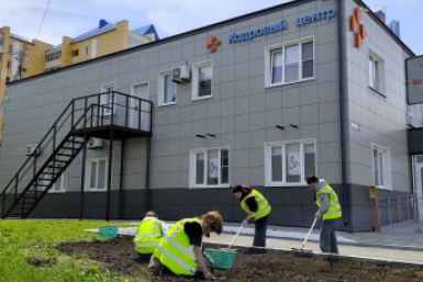 Более 2 тысяч подростков устроились на летнюю подработку на Сахалине пресс-служба Кадрового центра Сахалинской области
