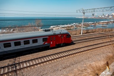 Пьяный житель Сочи выжил под колёсами электрички Илья Аверьянов