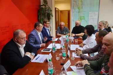 Встреча Валерия Лимаренко с представителями Народного фронта пресс-служба правительства Сахалинской области