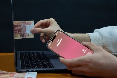 Эксперт предупредил о мошеннических атаках на родителей перед 1 сентября