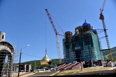 Установка главного купола храма Юрий Гуршал