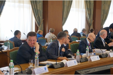 Перед дискуссией Петр Цырендоржиев, SakhalinMedia