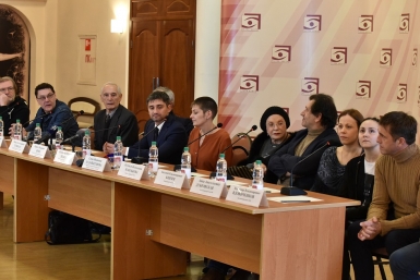 Пресс-конференция артистов театра Вахтангова Юрий Гуршал