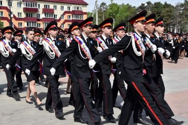 Последний звонок для кадетов Юрий Гуршал