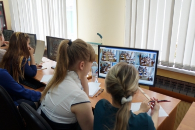 Ситуационный центр наблюдения за проведением ЕГЭ Максим Мажарин, ИА SakhalinMedia