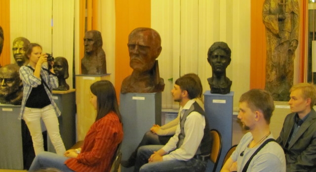 Внимательные слушатели
