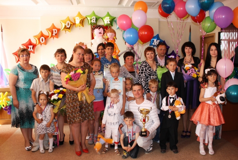 Самую здоровую семью 21 века выбрали на Сахалине