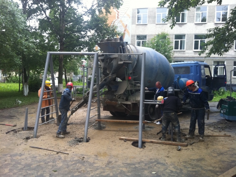 Бетонирование площадки