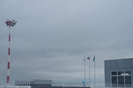 Небо над аэропортом, Фото с места события собственное