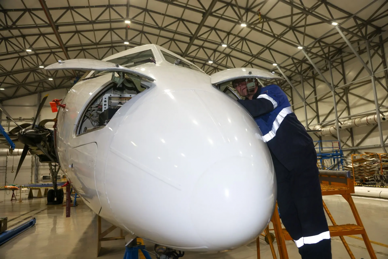 Ангар для техобслуживания самолетов пресс-служба правительства Сахалинской области