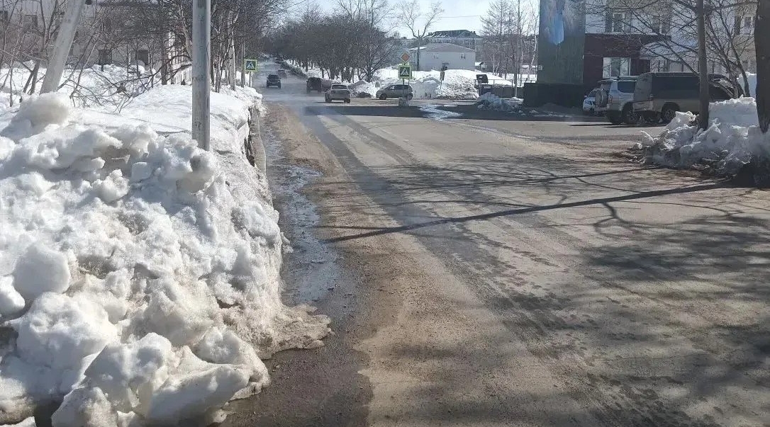 Расчистка снега в Охе пресс-служба правительства Сахалинской области