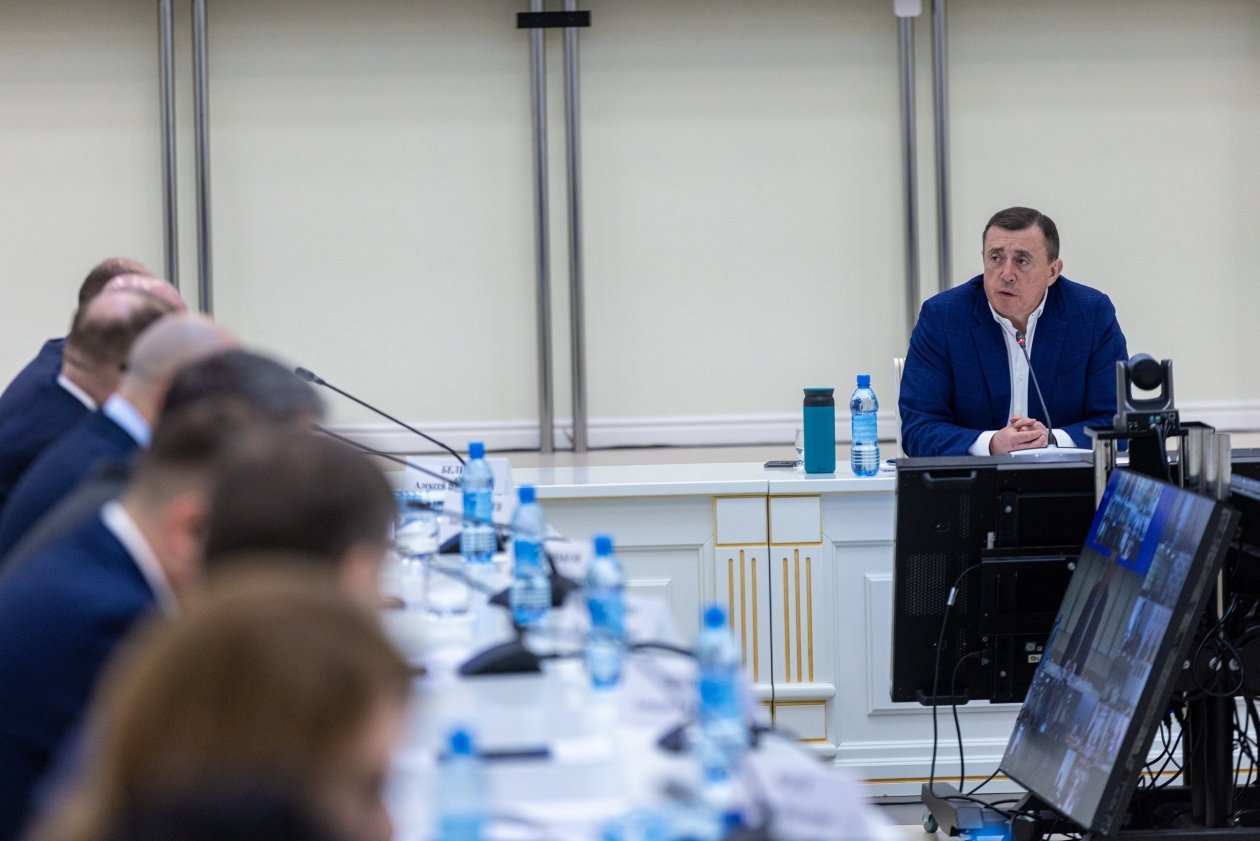 Заседание правительства Сахалинской области пресс-служба правительства Сахалинской области