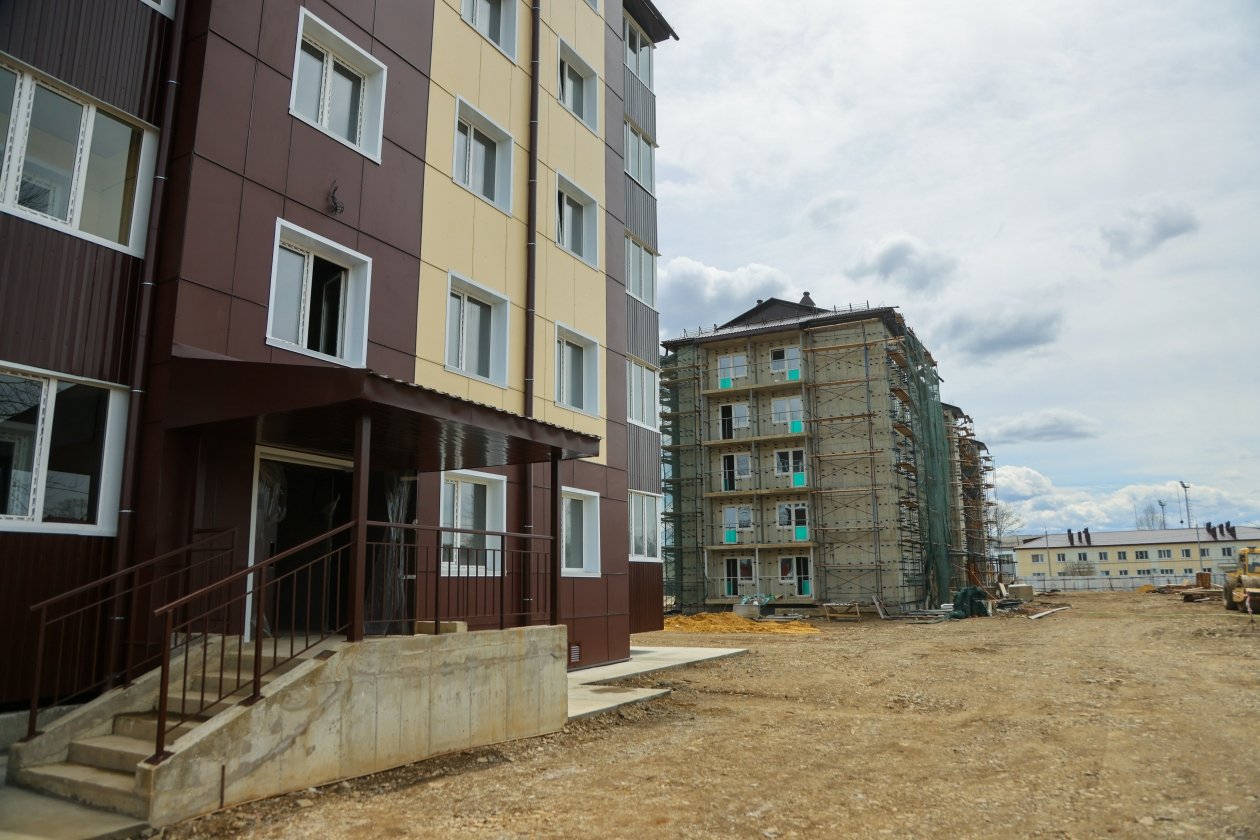 Два новых многоквартирных дома сдадут в Смирных в этом году пресс-служба правительства Сахалинской области
