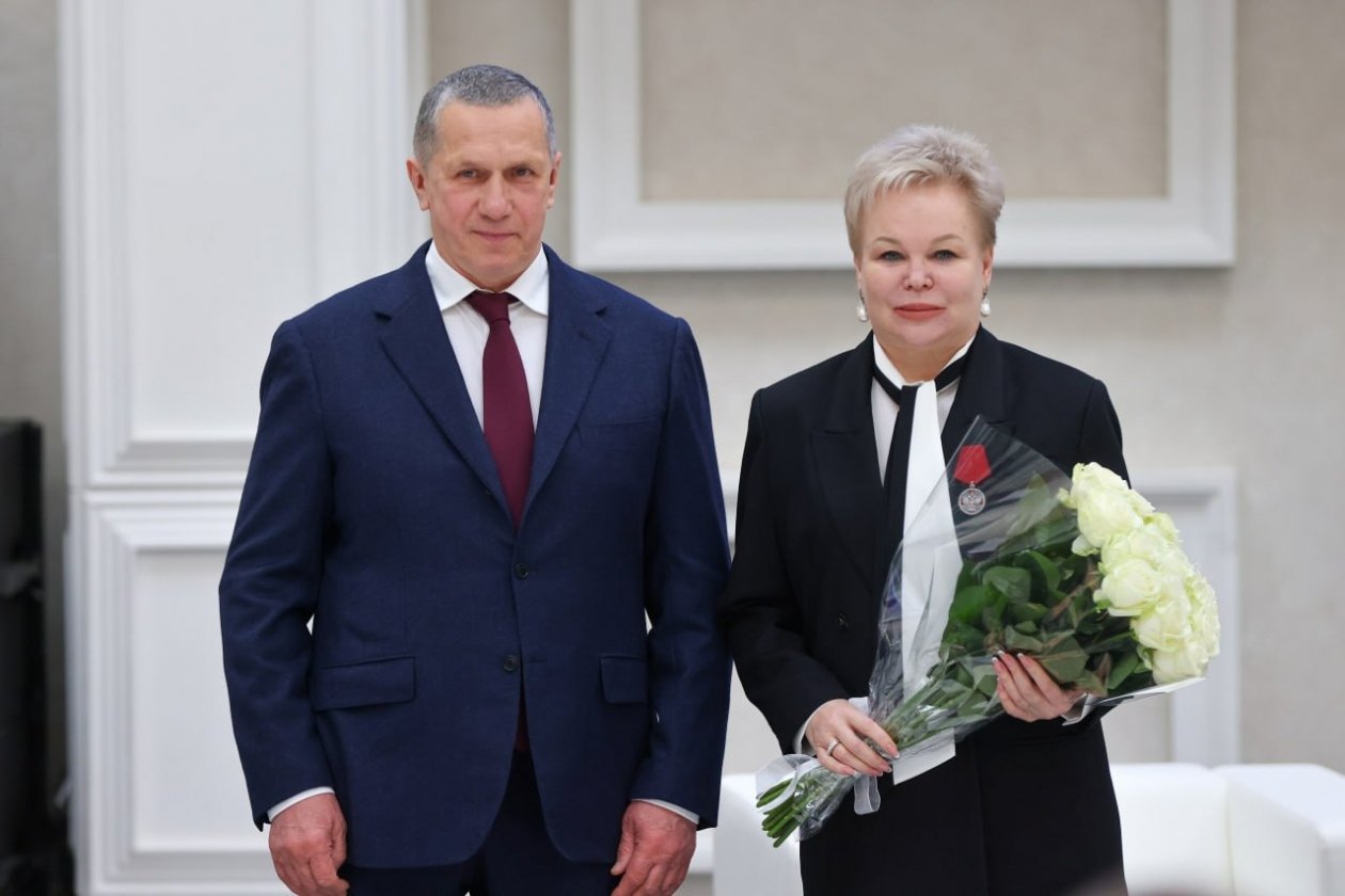 Юрий Трутнев и Елена Касьянова пресс-служба Сахалинской областной Думы
