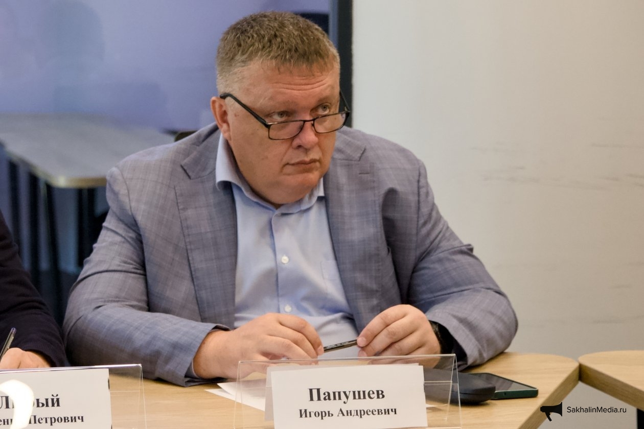 Игорь Папушев