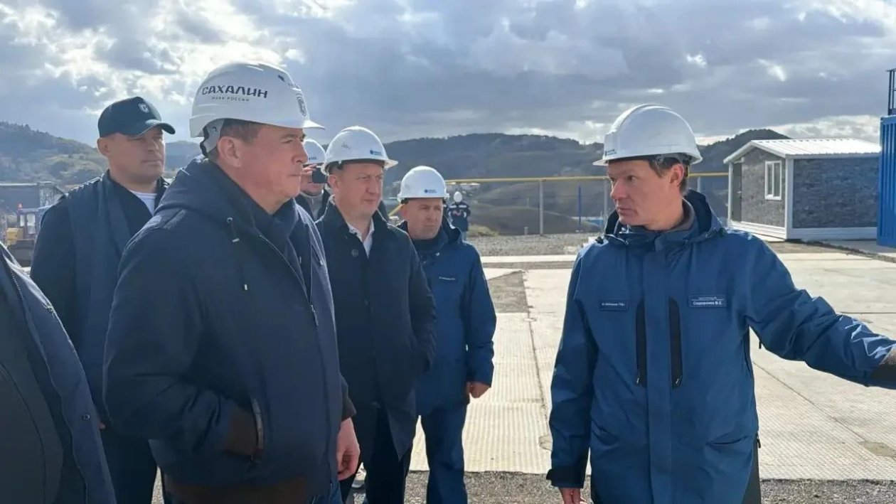 На переднем плане: Валерий Лимаренко