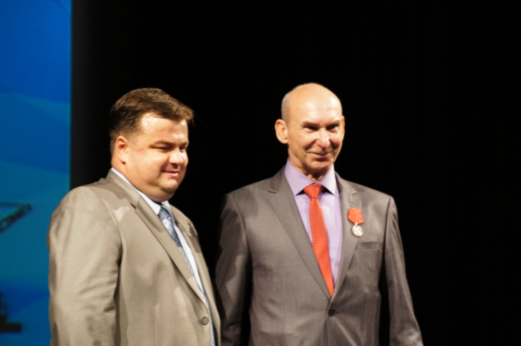 Сварщик Игорь Беляев