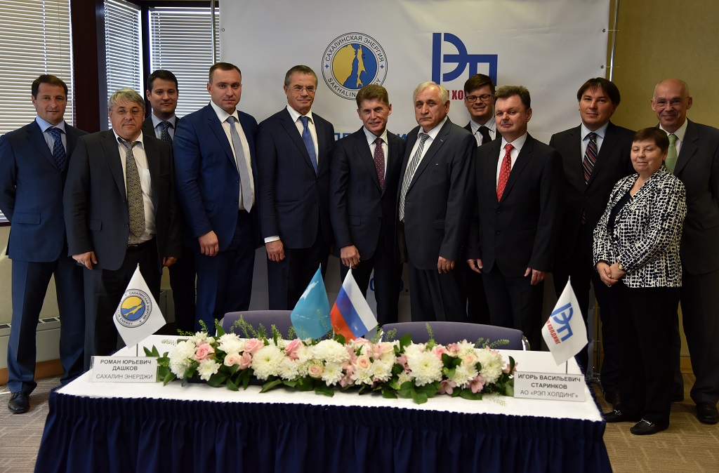 Церемония подписания договора