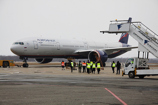 Первый Boeing-777 авиакомпании "Аэрофлот" приземлился в Южно-Сахалинске