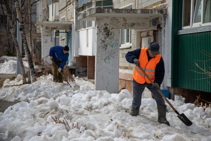Управляющие компании Южно-Сахалинска поддержали первую "чистую пятницу"