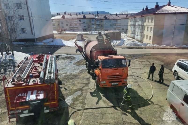 Пожар в мусоровозе ликвидировали в Александровске-Сахалинском