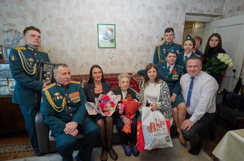 В Южно-Сахалинске дали старт поздравлениям ветеранов с Днем Победы