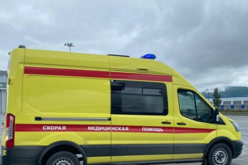 Сахалинские врачи боролись всю ночь за жизнь девочки, пострадавшей в ДТП во Взморье