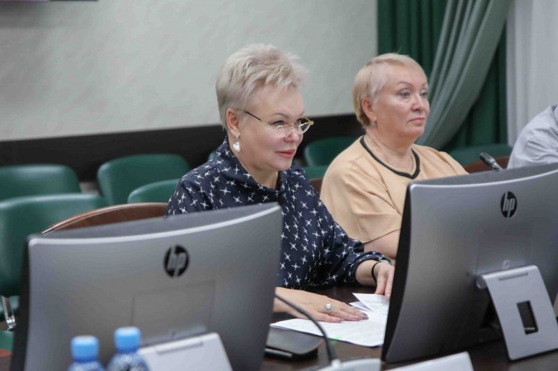 Сахалинские депутаты назвали работу с обращениями граждан одним из главных приоритетов