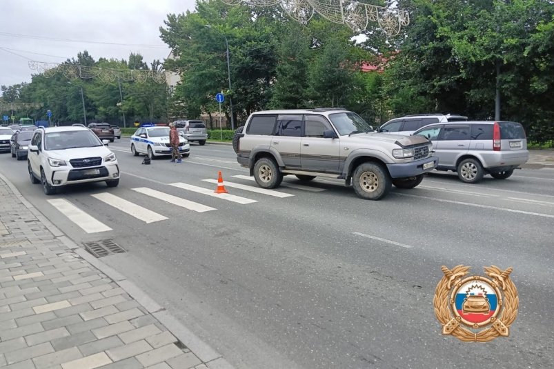 В Южно-Сахалинске водитель Toyota Land Cruiser сбил 16-летнего пешехода